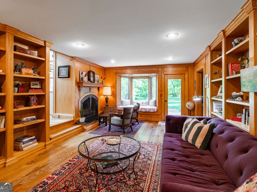 Property Image 28