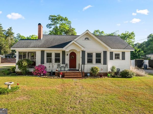 209 W Fairmount Ave, Cedartown, GA 30125