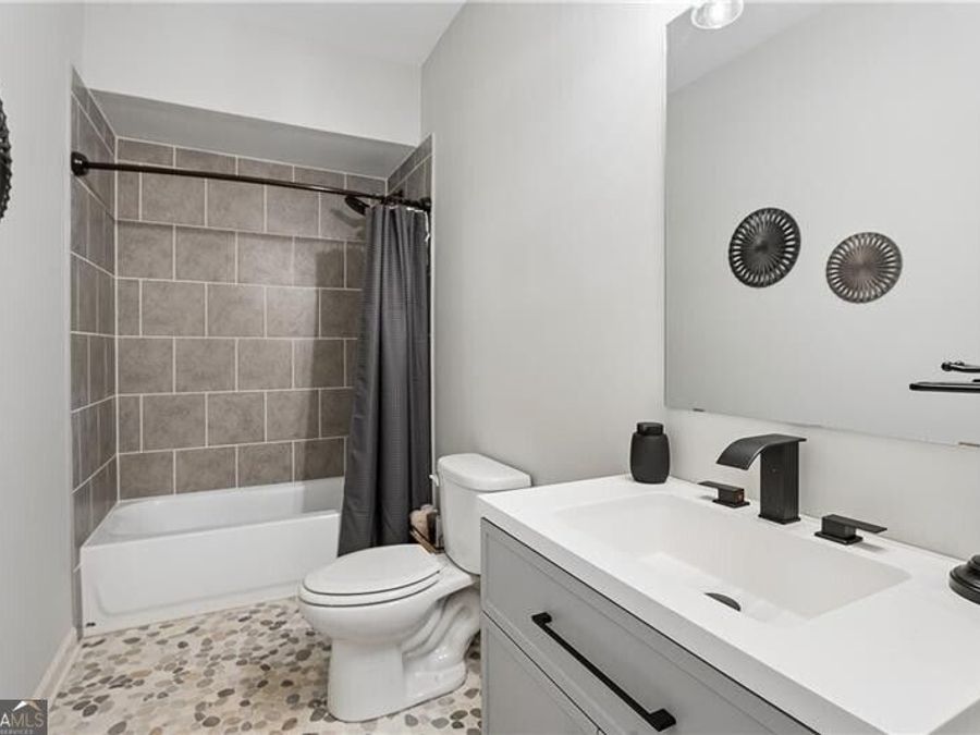 Property Image 61