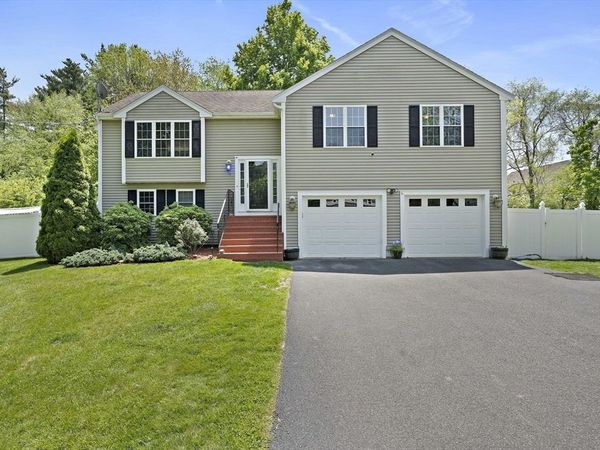 96 Central St, Abington, MA 02351