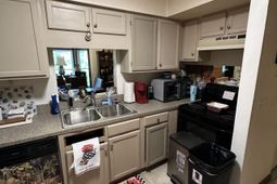 1503 Audubon Court photo 4