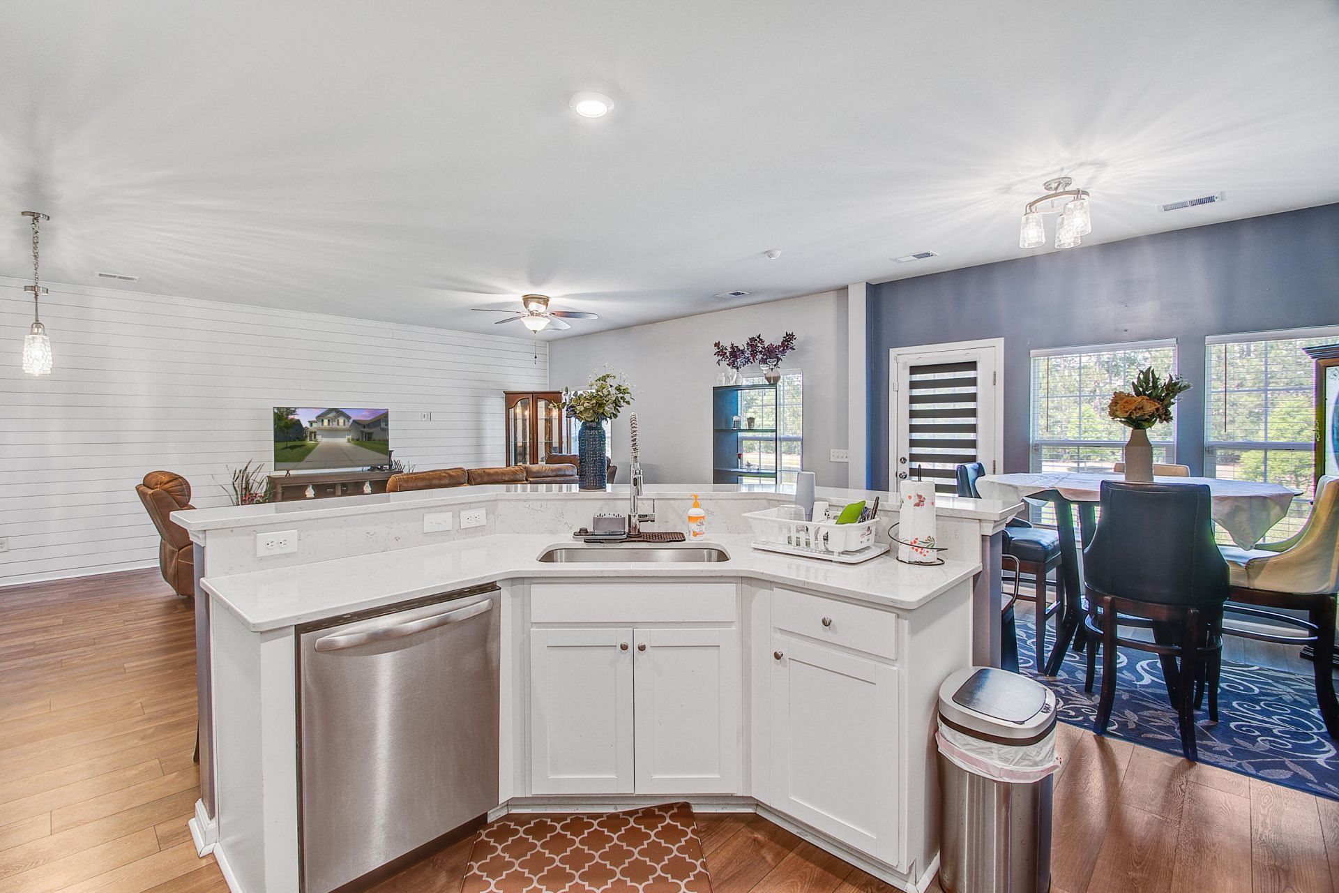 214 Daniels Creek Circle Photo 15