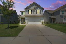 214 Daniels Creek Circle photo 4