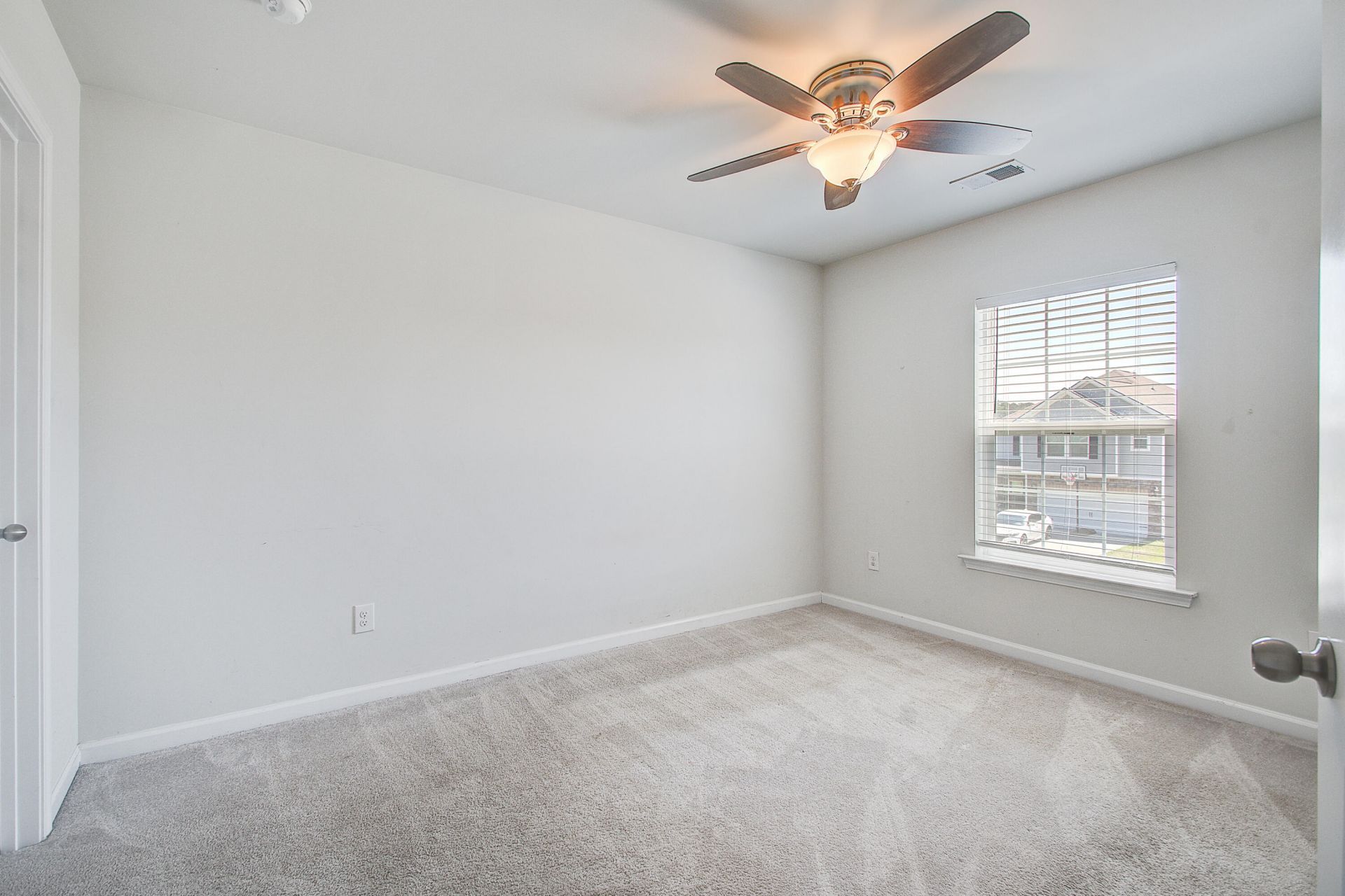 214 Daniels Creek Circle Photo 33
