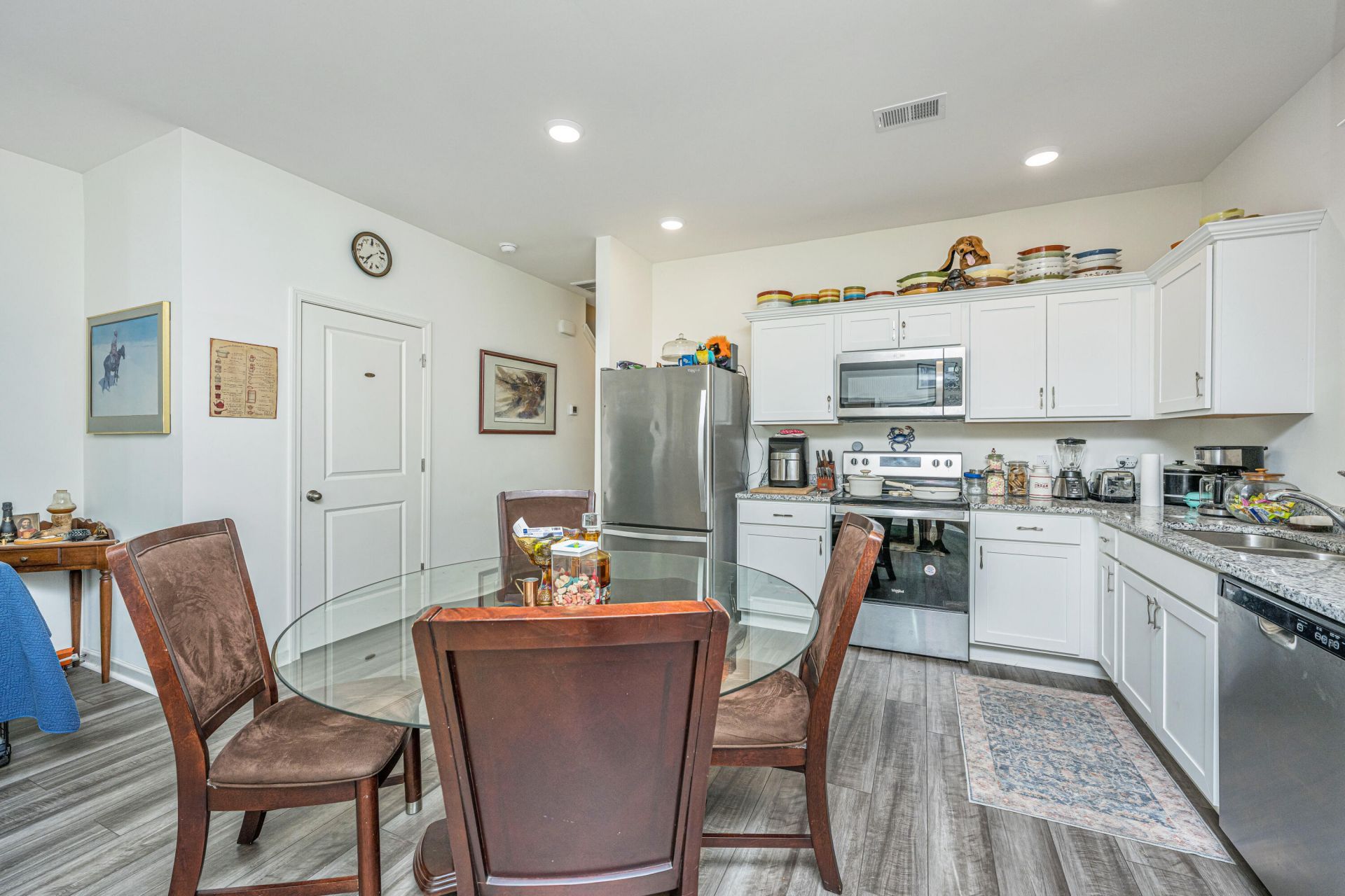 201 Trumpet Vine Drive Photo 12