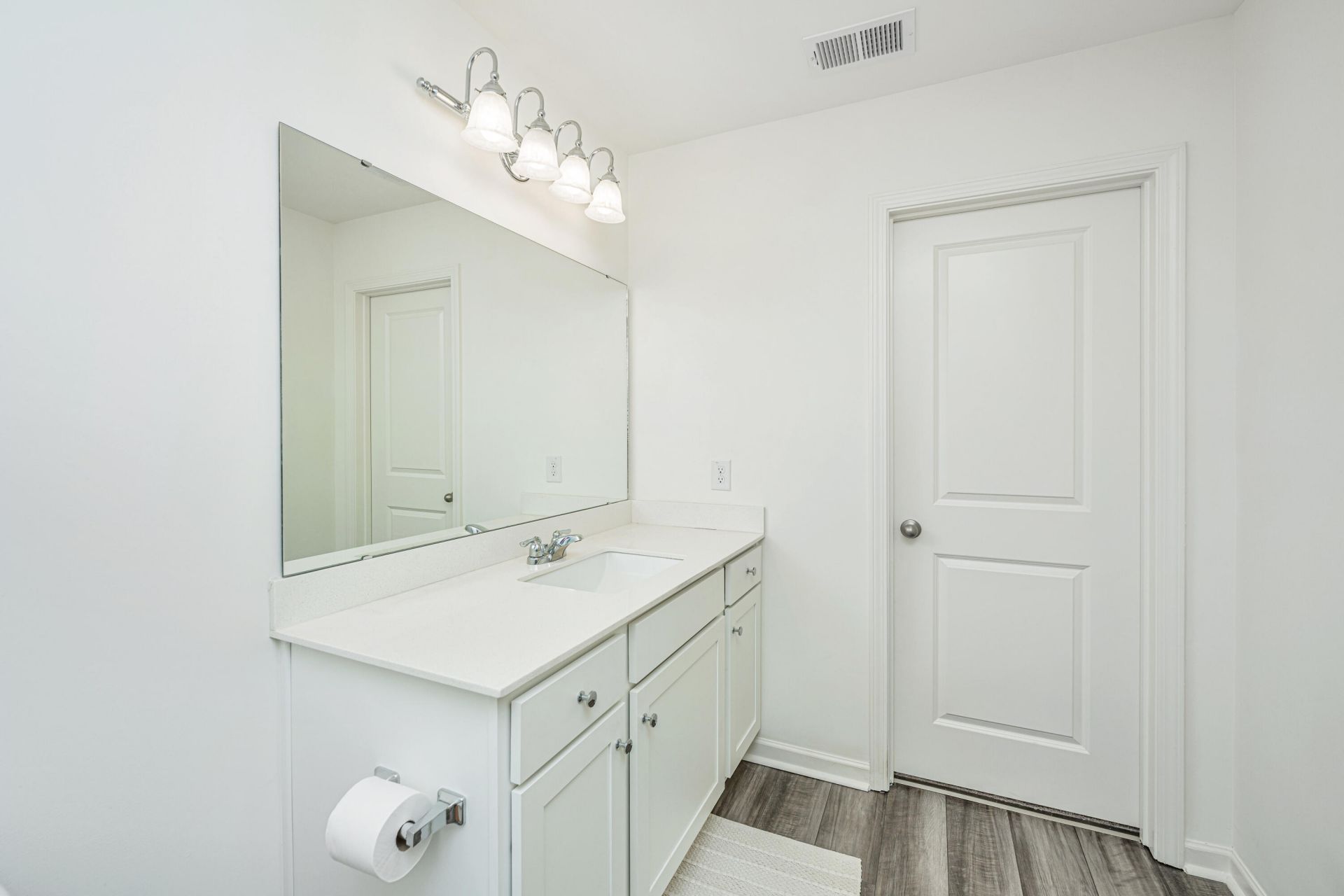 201 Trumpet Vine Drive Photo 21