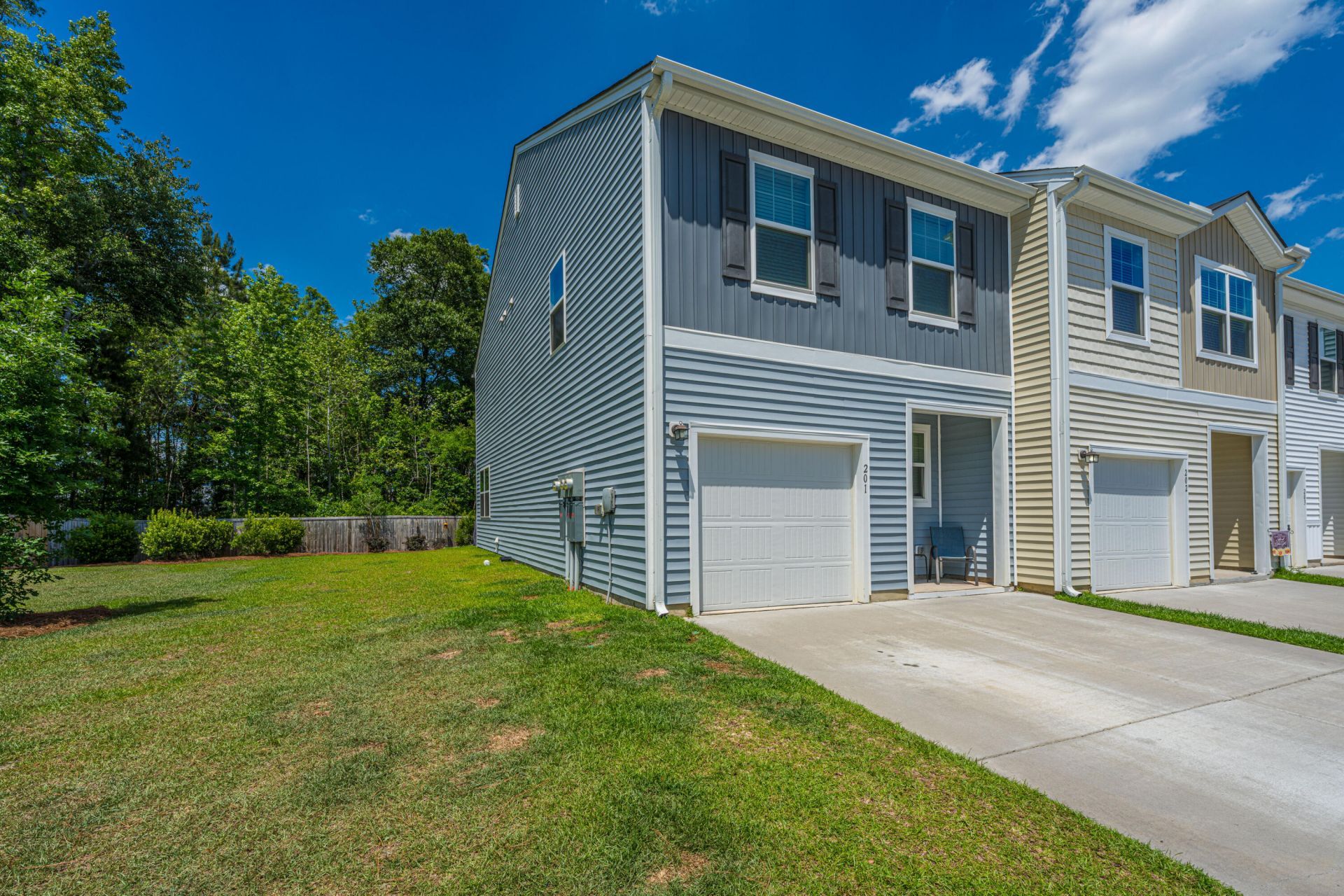 201 Trumpet Vine Drive Photo 28