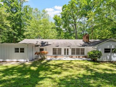 904 Kings Mill Road, Chapel Hill, NC 27517