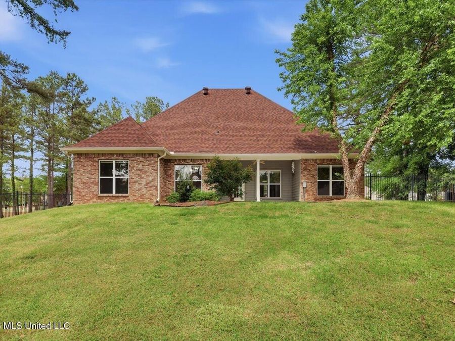Property Image 35