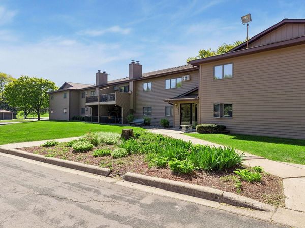 5447 Babcock Trail , Unit S206, Inver Grove Heights, MN 55077