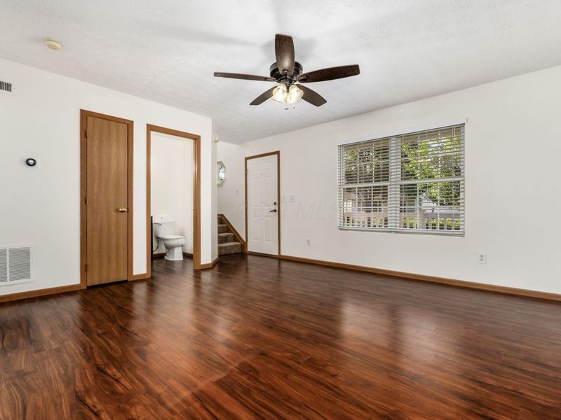 6110 Federalist Drive , Galloway, OH 43119 Photo 12