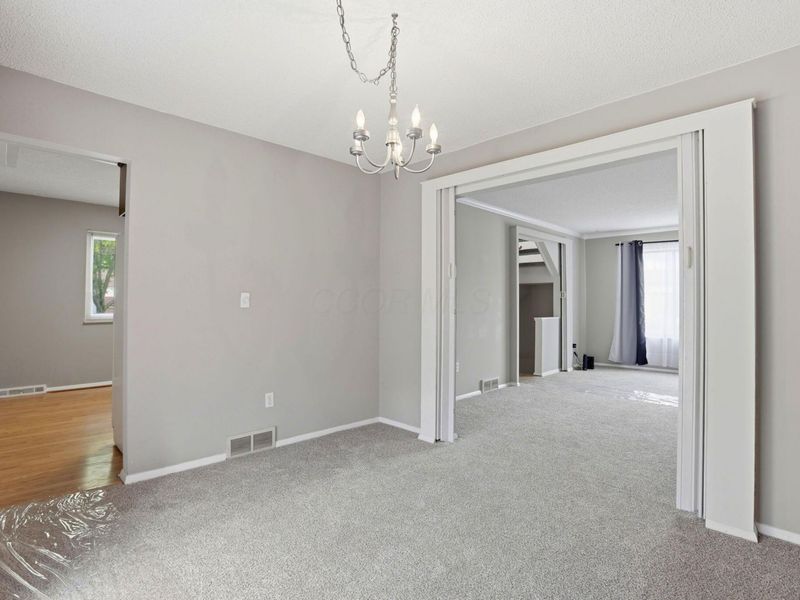 6258 Braiden Court, Unit D, Columbus, OH 43213 Photo 13