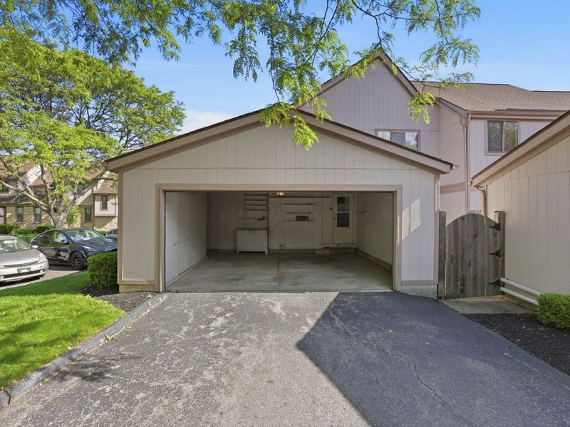 6258 Braiden Court, Unit D, Columbus, OH 43213 Photo 41