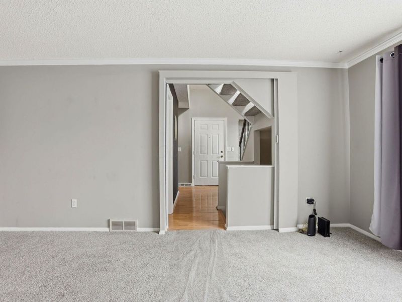 6258 Braiden Court , Unit D, Columbus, OH 43213 Photo 6