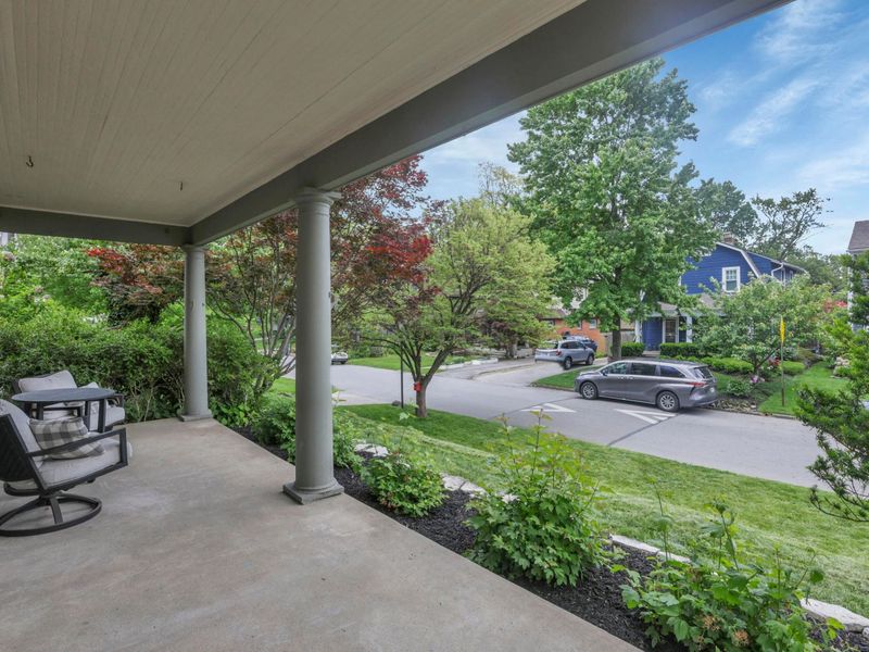 110 W Dunedin Road, Columbus, OH 43214 Photo 4