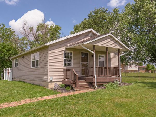12585 US Highway 62 NE, Mount Sterling, OH 43143