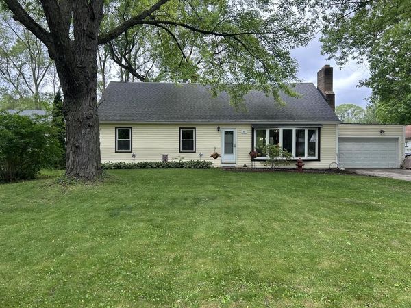 251 S Main STREET, Dousman, WI 53118