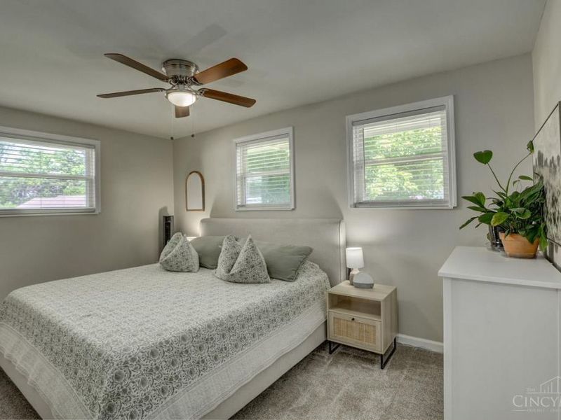 609 Neptune Way, Union Twp, OH 45244 Photo 9