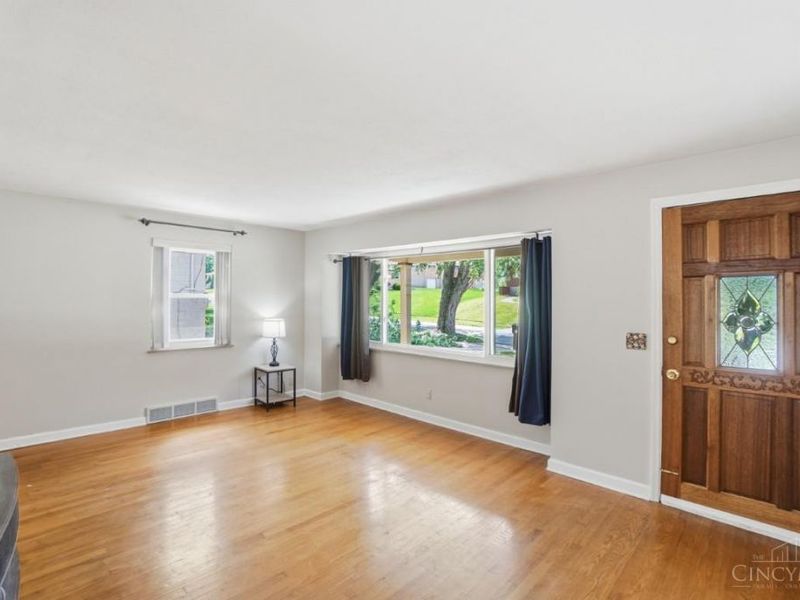 3318 Stevie Lane, Cincinnati, OH 45239 Photo 7