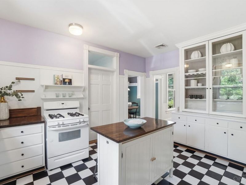 6114 Woodmont Avenue, Cincinnati, OH 45213 Photo 21