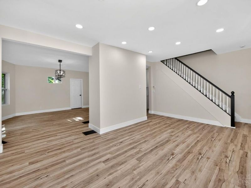 5345 Chapman Street, Cincinnati, OH 45227 Photo 4