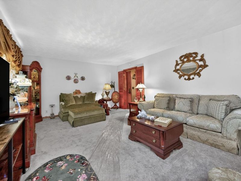 4540 Cavalier Court, Fairfield, OH 45014 Photo 5