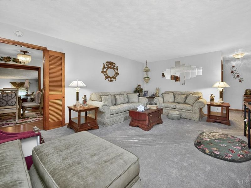 4540 Cavalier Court, Fairfield, OH 45014 Photo 6