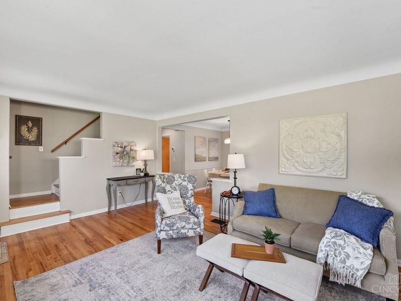 1613 Norcol Lane, Cincinnati, OH 45231 Photo 5
