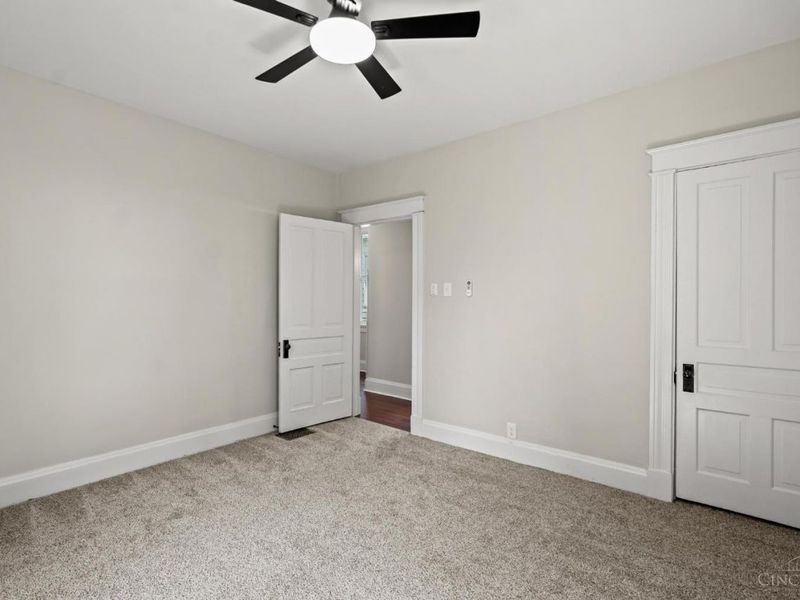 2028 Burnet Avenue, Cincinnati, OH 45219 Photo 24