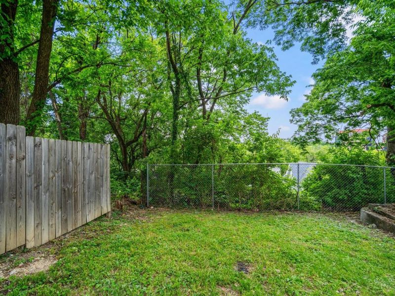2028 Burnet Avenue, Cincinnati, OH 45219 Photo 40
