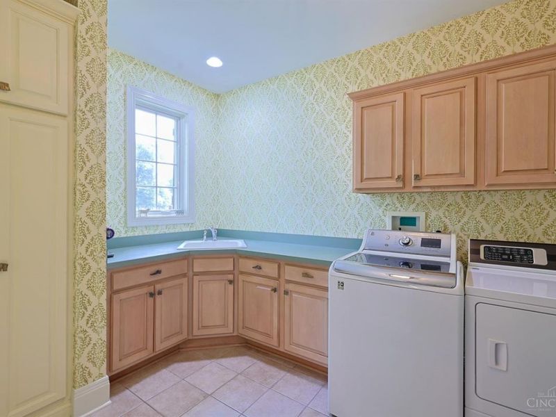 8060 Chinquapin Lane, Indian Hill, OH 45243 Photo 65