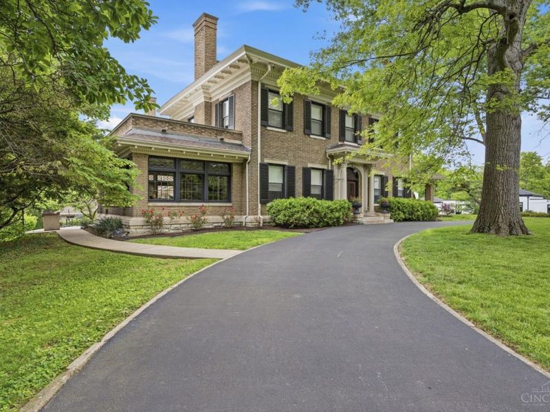 5 Garden Place, Cincinnati, OH 45208 Photo 3