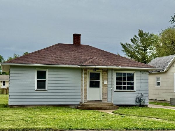 1352 Crosat Street , Lasalle, IL 61301