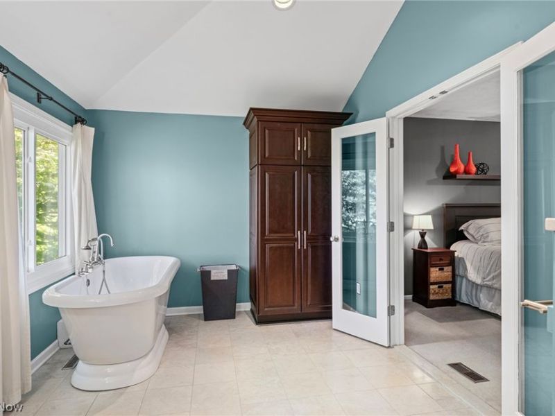 17258 Long Meadow Trail, Chagrin Falls, OH 44023 Photo 17
