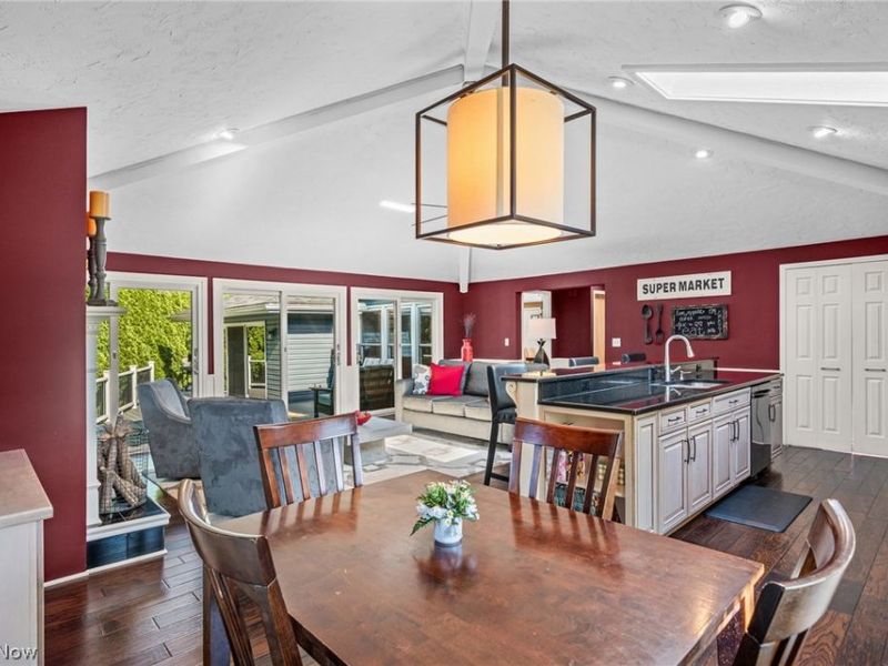 17258 Long Meadow Trail, Chagrin Falls, OH 44023 Photo 8