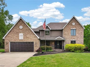 37811 Century Lane, Avon, OH 44011