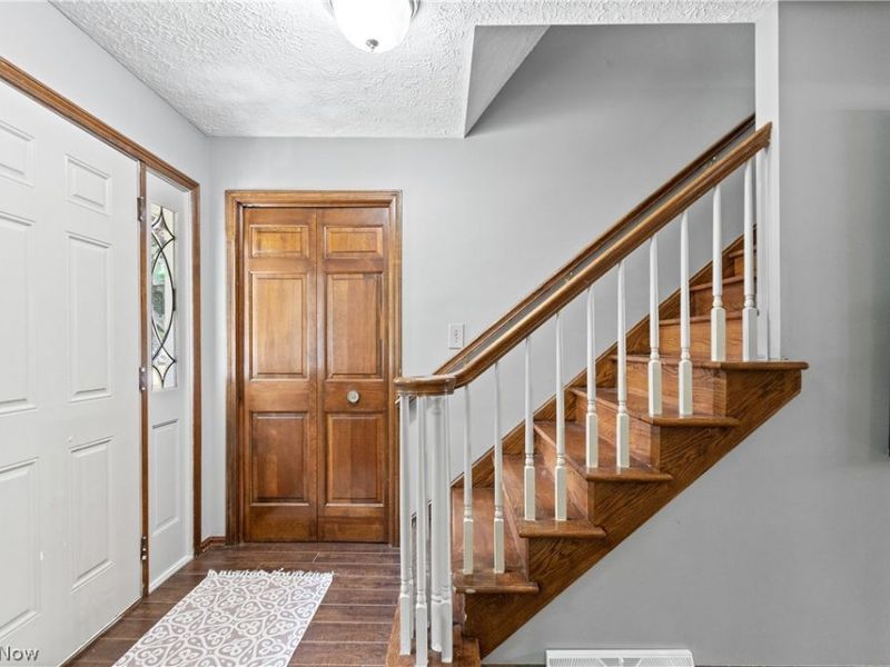 5507 Foxboro Avenue NW, Canton, OH 44718 Photo 5