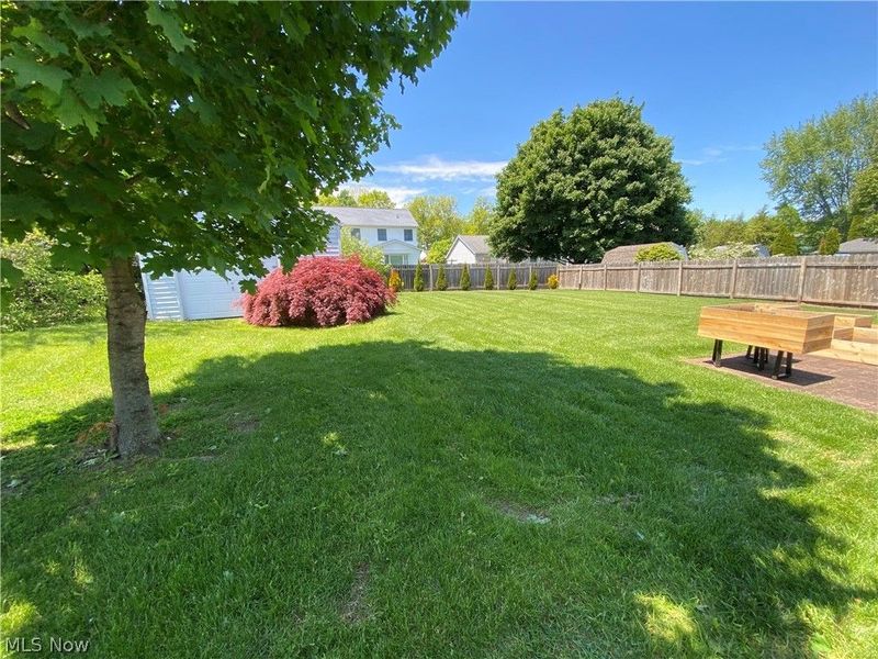 578 FIELDSTONE Drive , Amherst, OH 44001 Photo 33