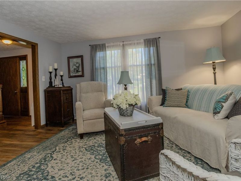 11805 Meadowlane Avenue NW, Uniontown, OH 44685 Photo 13