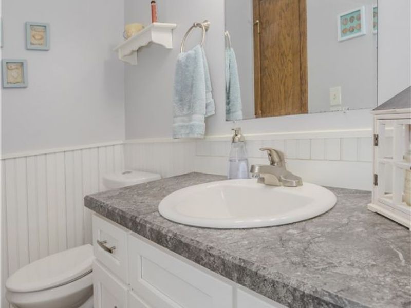 11805 Meadowlane Avenue NW, Uniontown, OH 44685 Photo 28