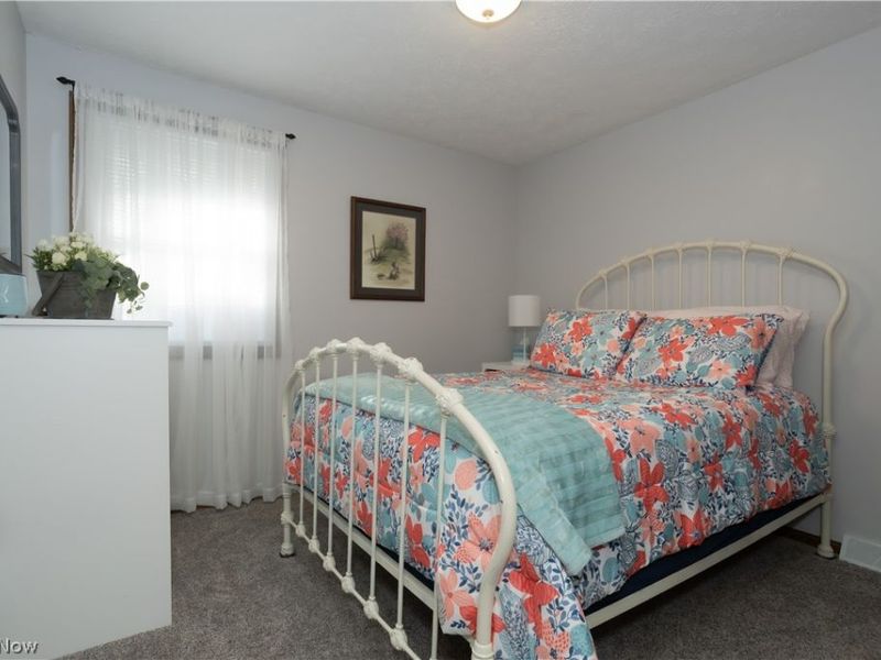 11805 Meadowlane Avenue NW, Uniontown, OH 44685 Photo 29