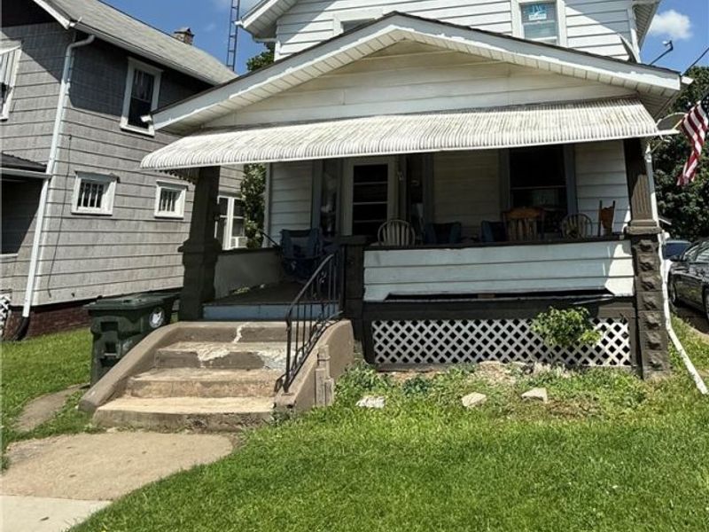 1020 Bedford Avenue SW, Canton, OH 44710 Photo 2