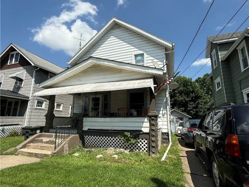 1020 Bedford Avenue SW, Canton, OH 44710 Photo 3