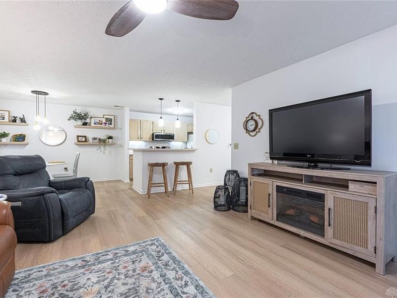 6561 Brigham Square, Unit 4, Centerville, OH 45459 Photo 4