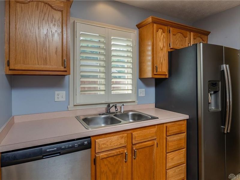 1990 Swallowtail Court, Englewood, OH 45315 Photo 14