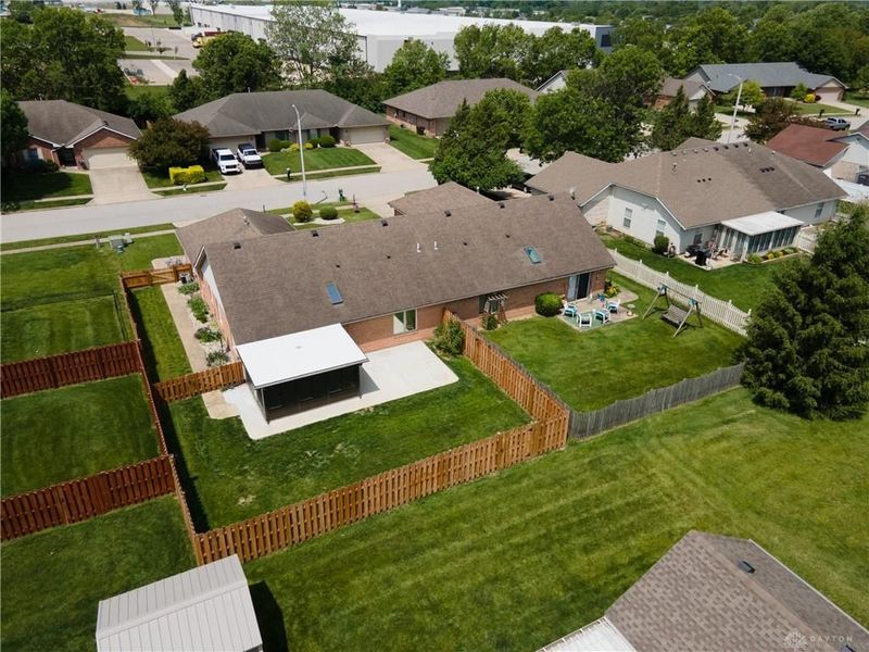 1990 Swallowtail Court, Englewood, OH 45315 Photo 6