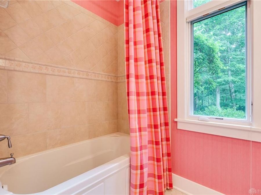 Property Image 70