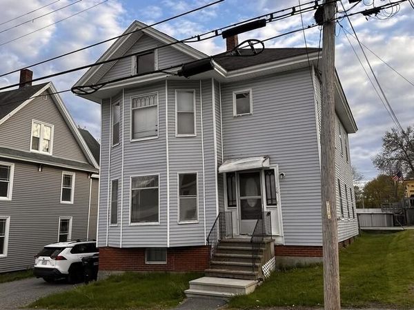 16 Walter Street , Bangor, ME 04401