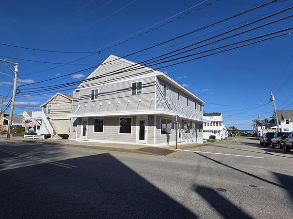 93 W Grand Avenue, Unit 101, Old Orchard Beach, ME 04064