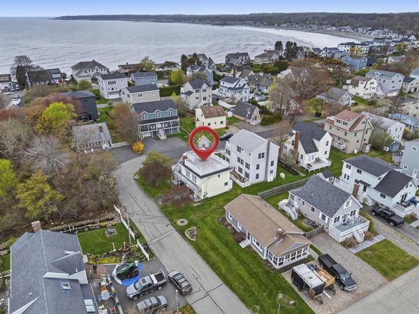 32 Parlin Road, York, ME 03909